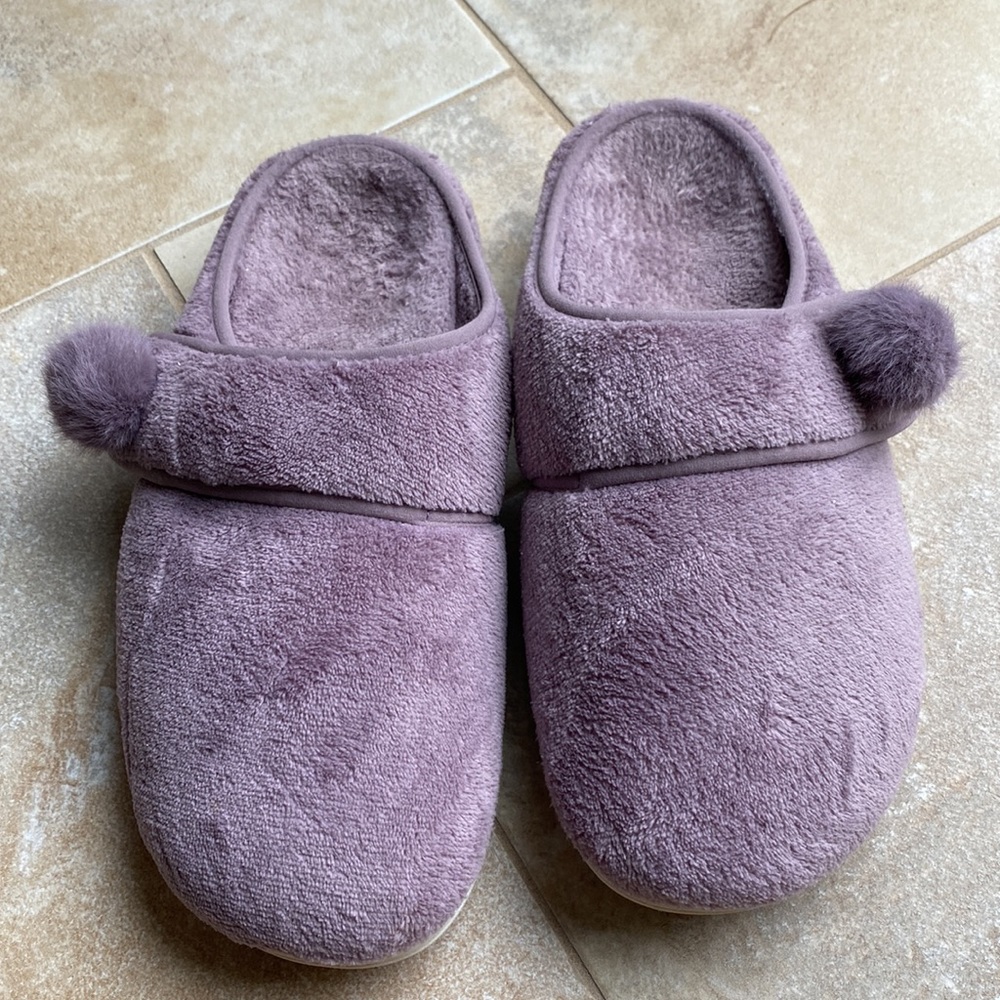 Vionic Emily Slipper Lavender